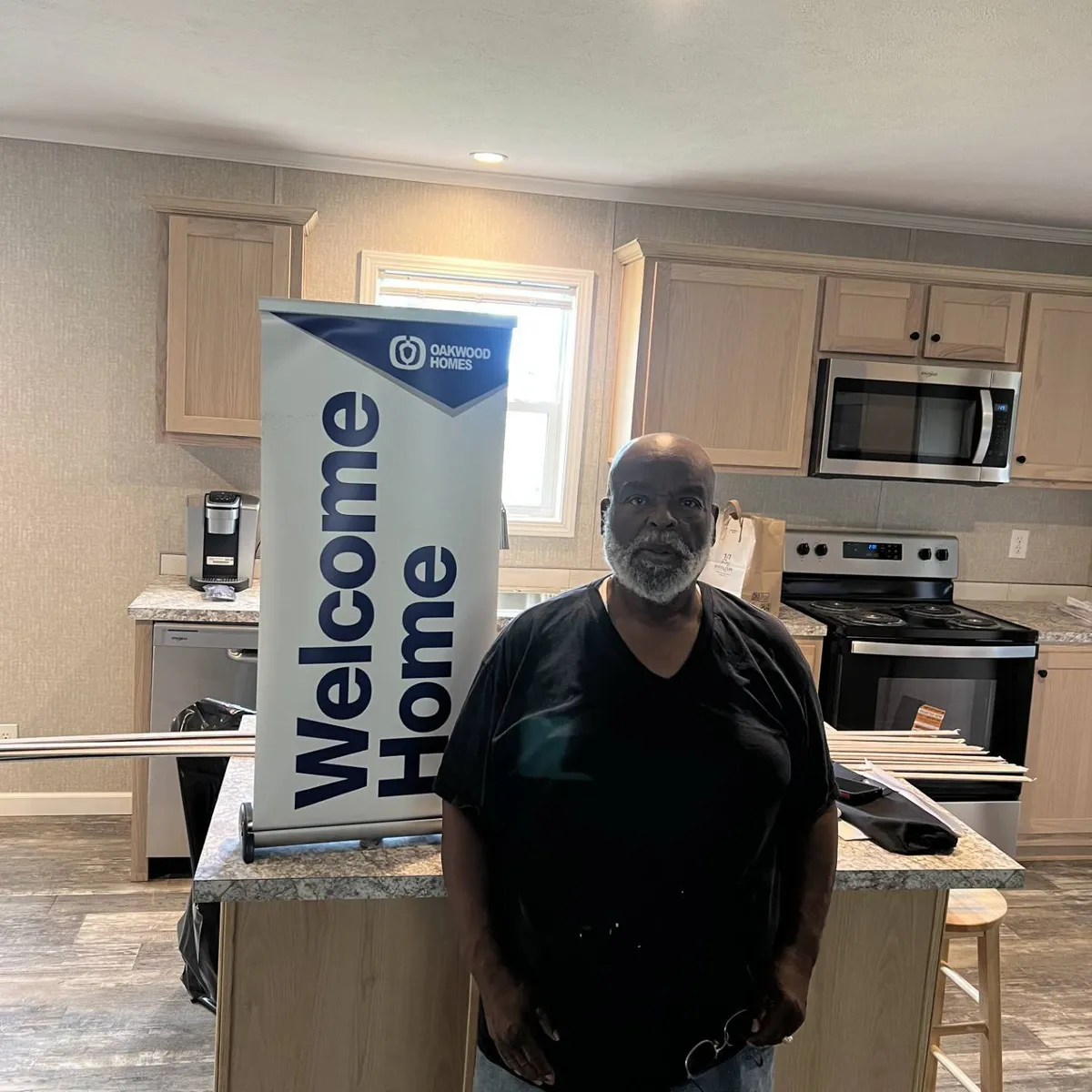 ROBERT M. welcome home image