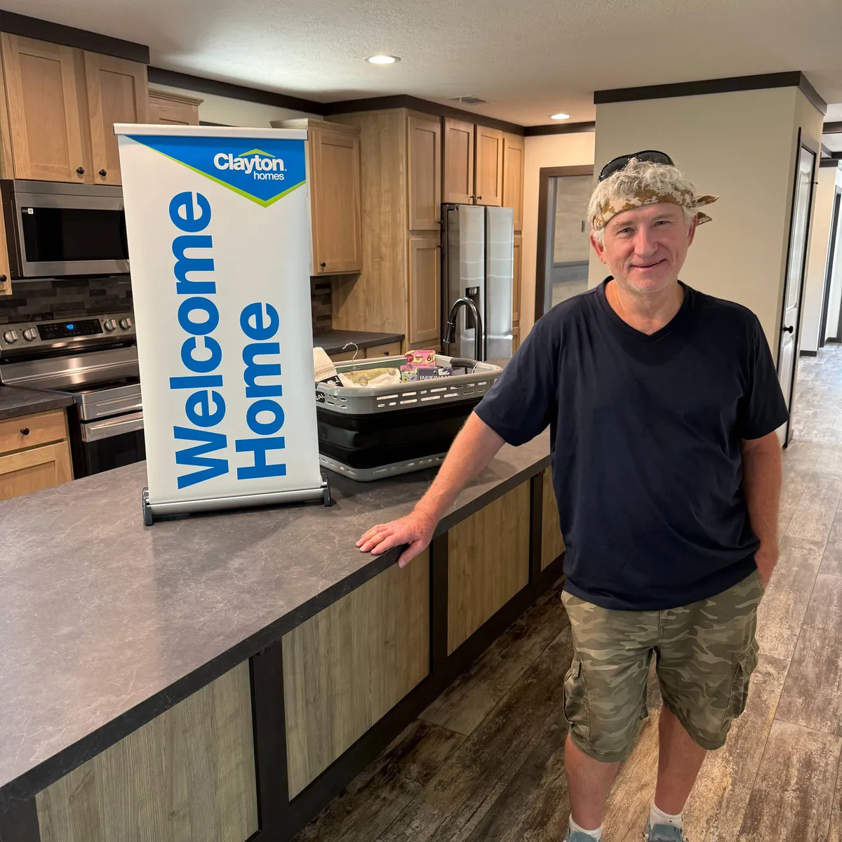 MARK STEVEN F. welcome home image