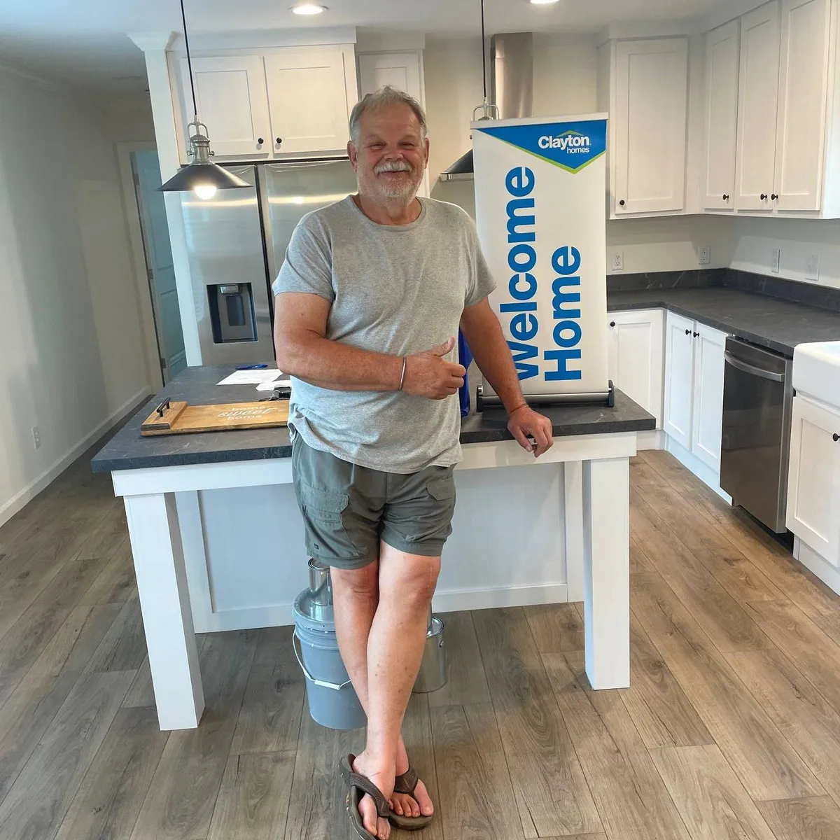 WILLIAM W. welcome home image
