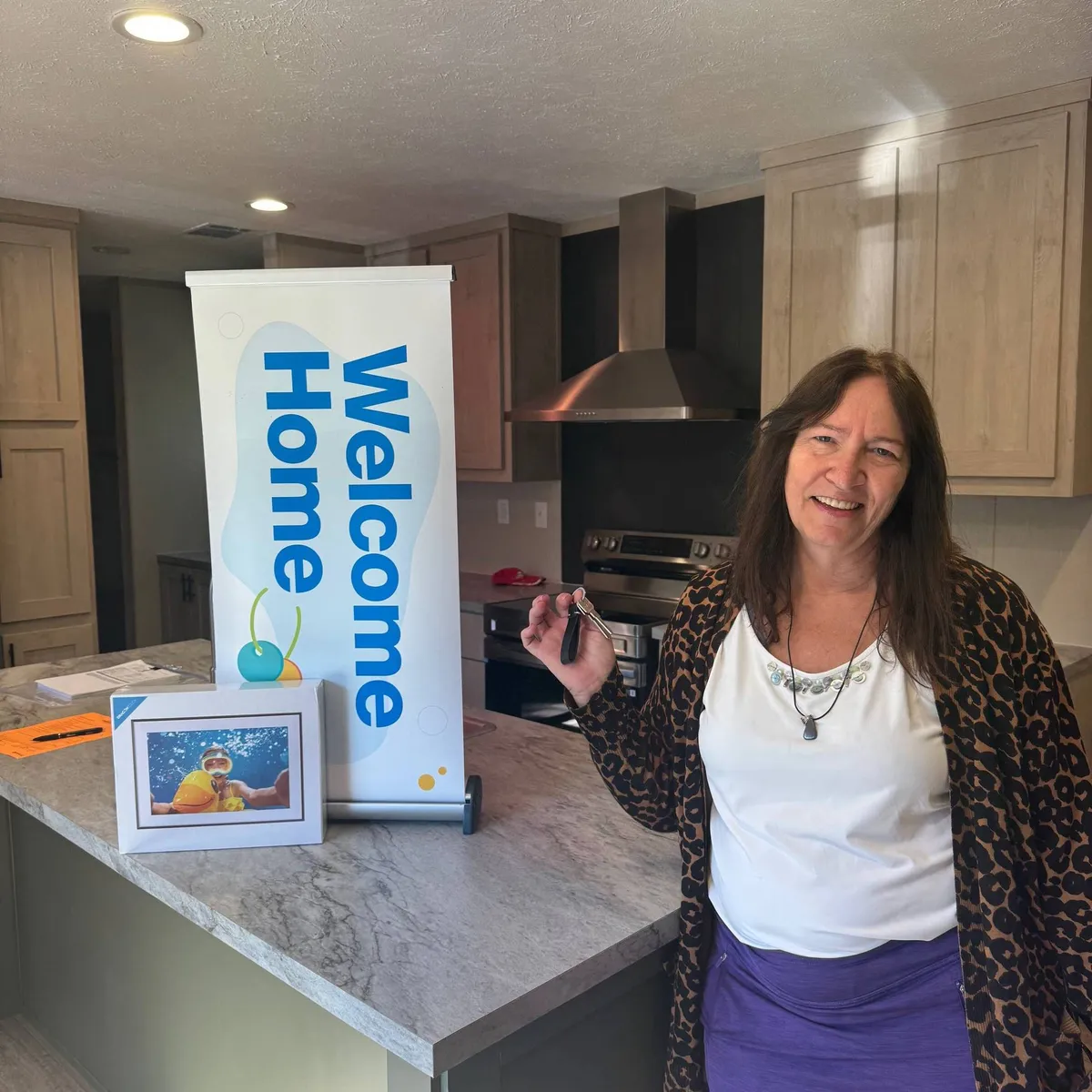 JEANETTE T. welcome home image