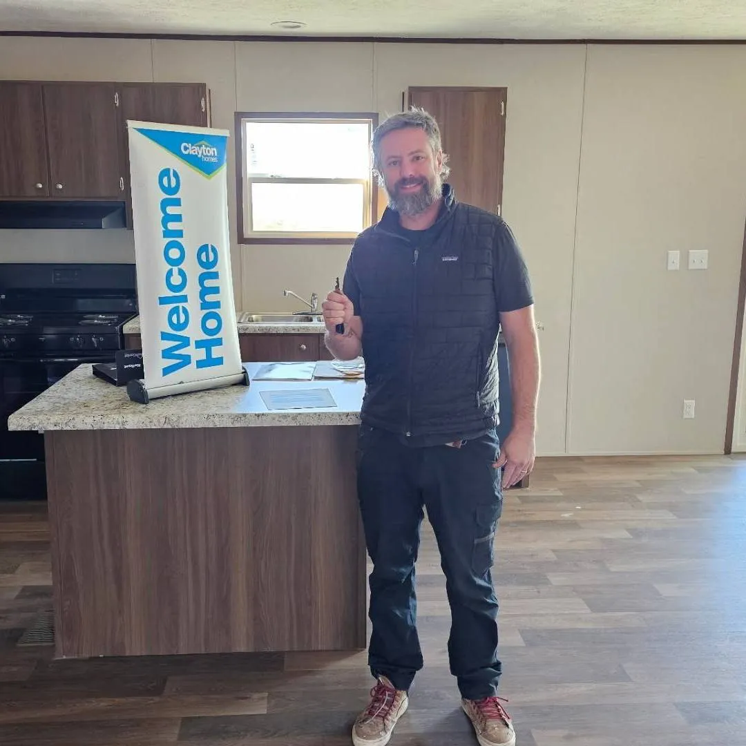 KELLI M. welcome home image