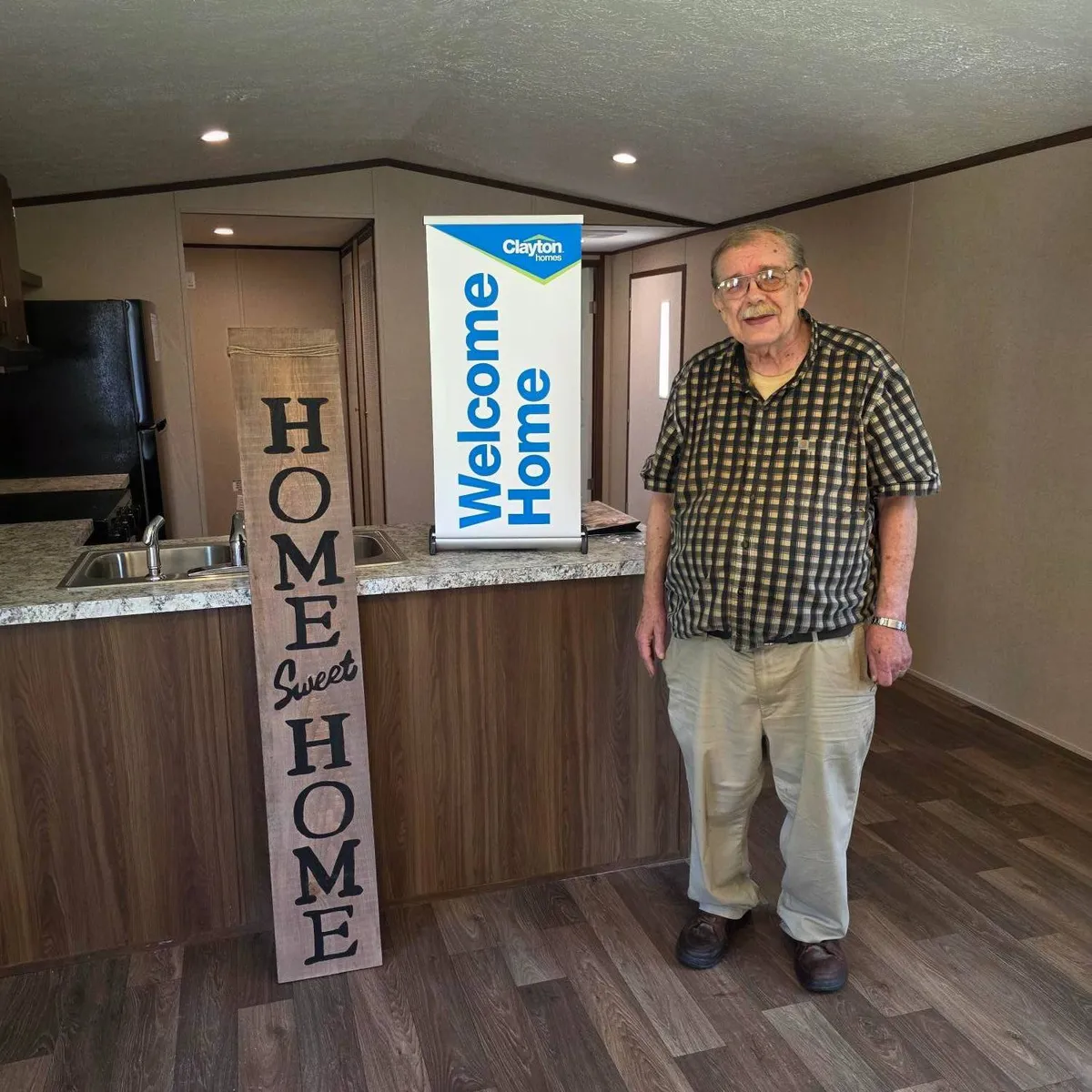 WEYMAN L. welcome home image