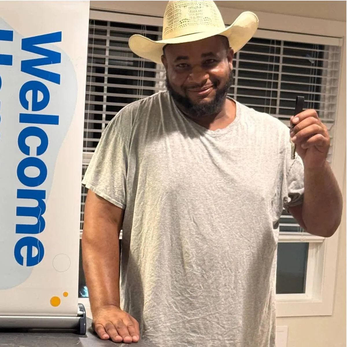 CLYDE W. welcome home image