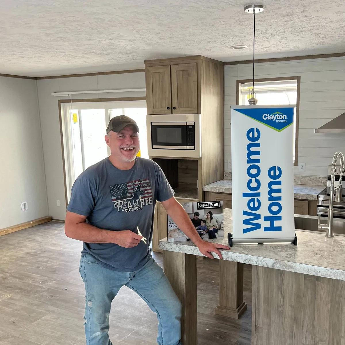 STEVEN H. welcome home image
