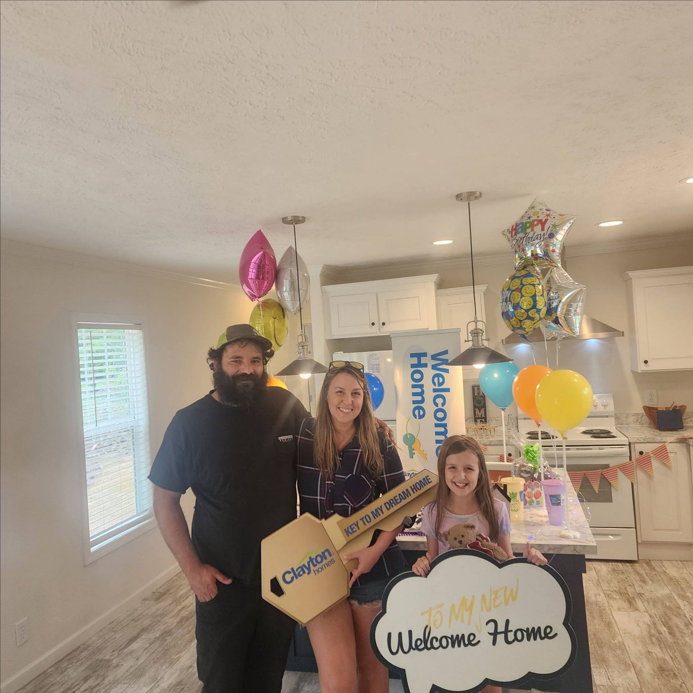 HEATHER L. welcome home image
