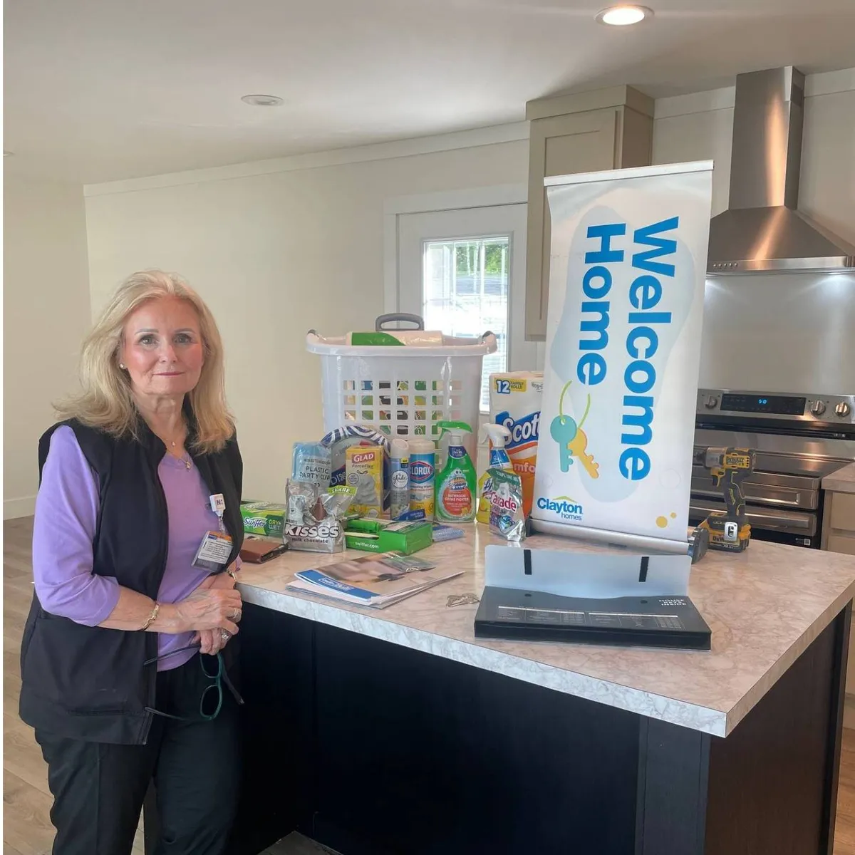 VICKIE H. welcome home image