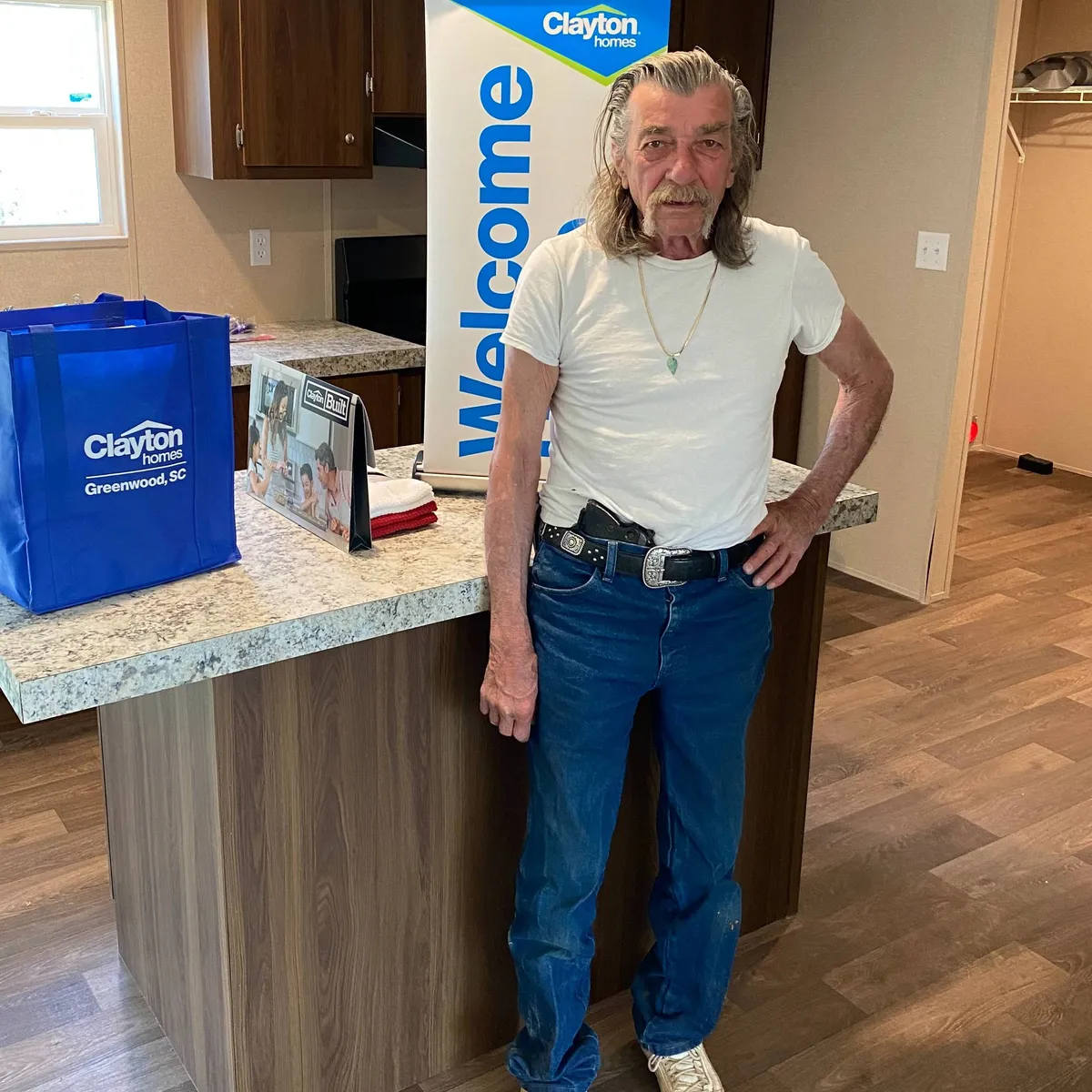 THOMAS H. welcome home image
