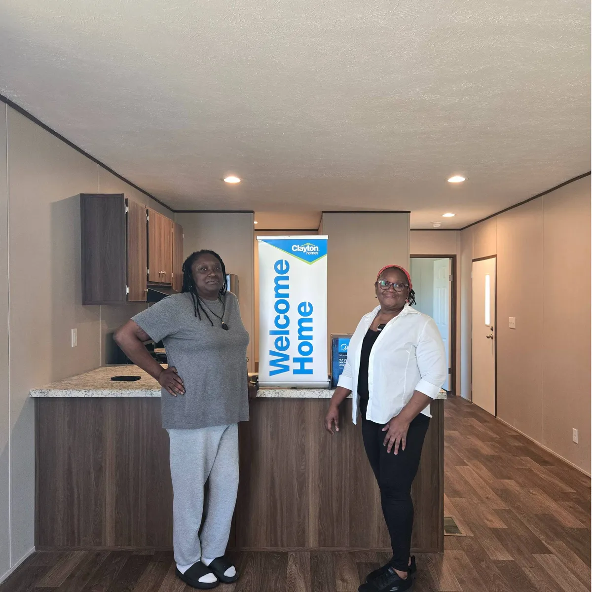 Rosettia P. welcome home image