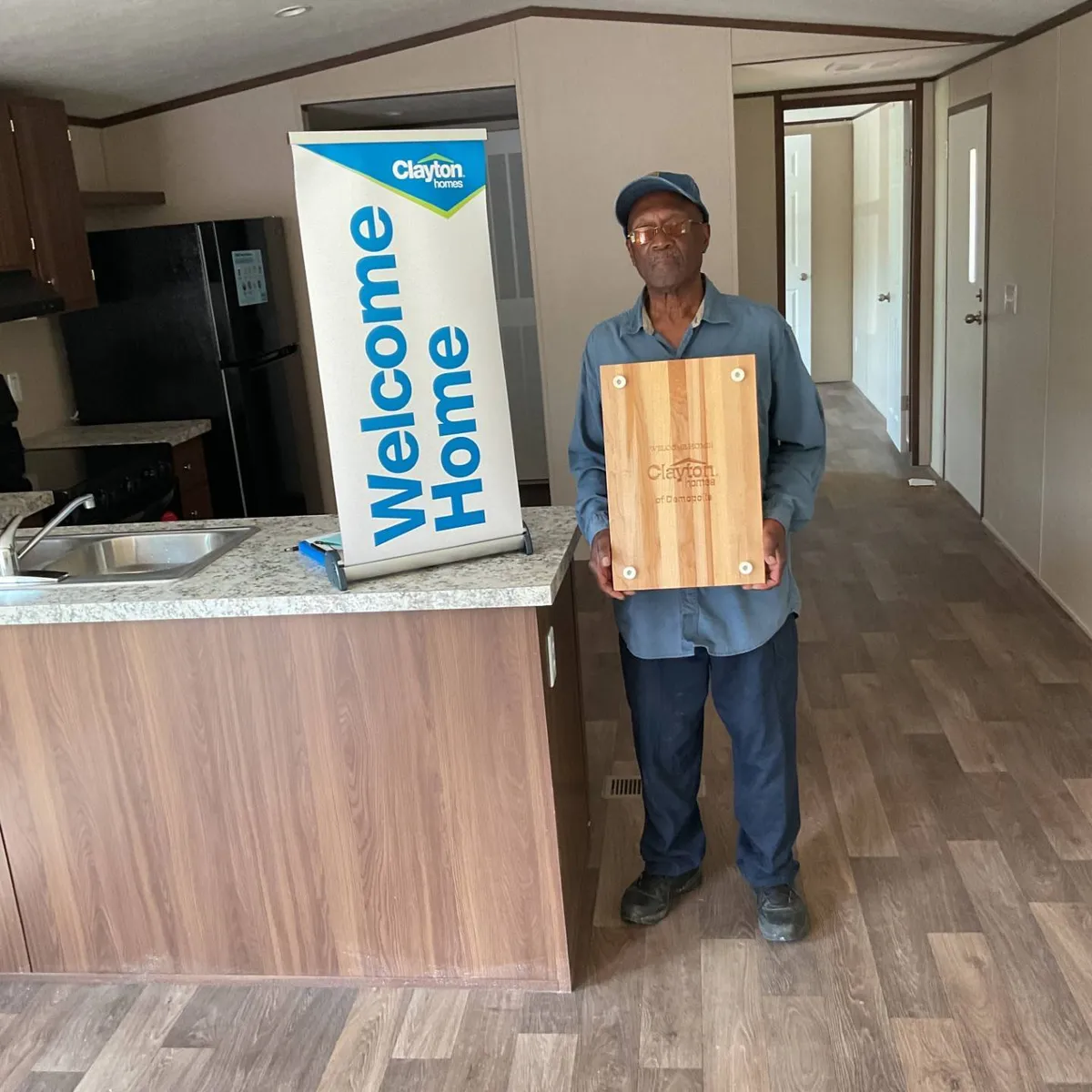 LARRY M. welcome home image