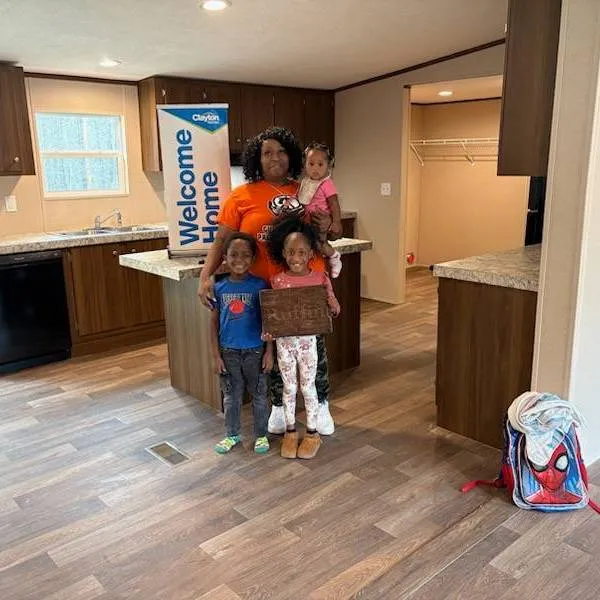 Yalanda R. welcome home image