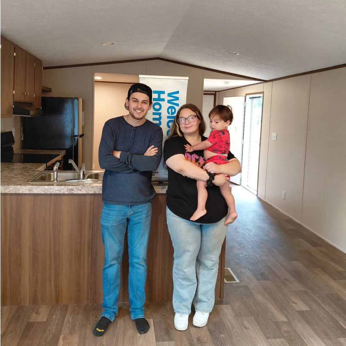 LINDSEY C. welcome home image