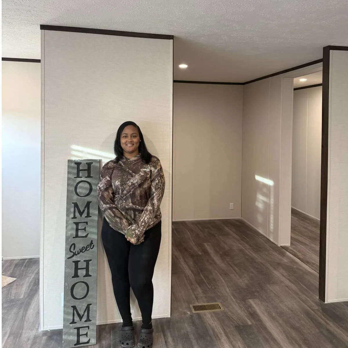 SAMONE K. welcome home image