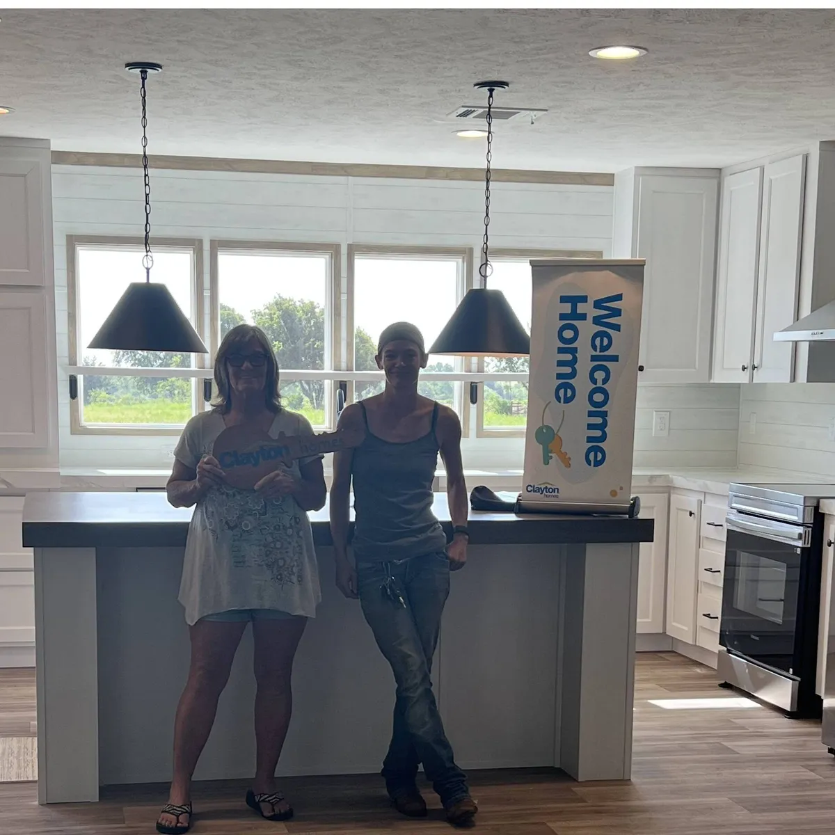 MELANIE L. welcome home image