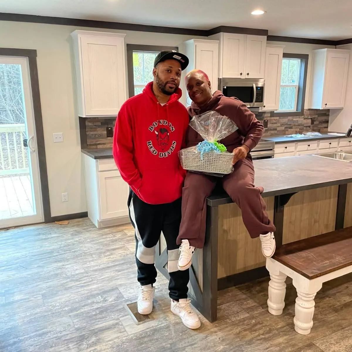 ANDRELL N. welcome home image