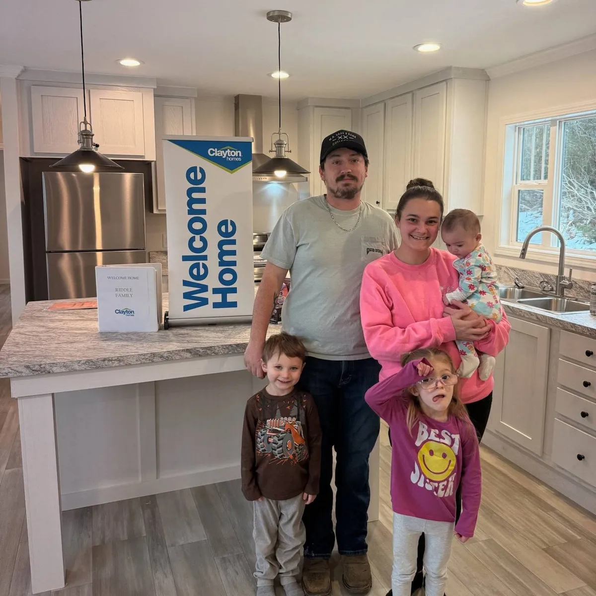 WILLIAM R. welcome home image