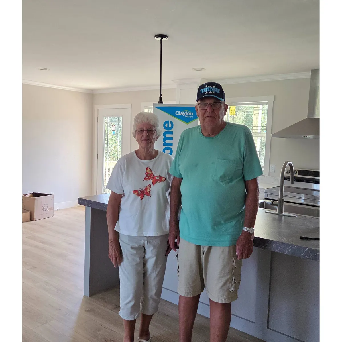 LESLIE S. welcome home image