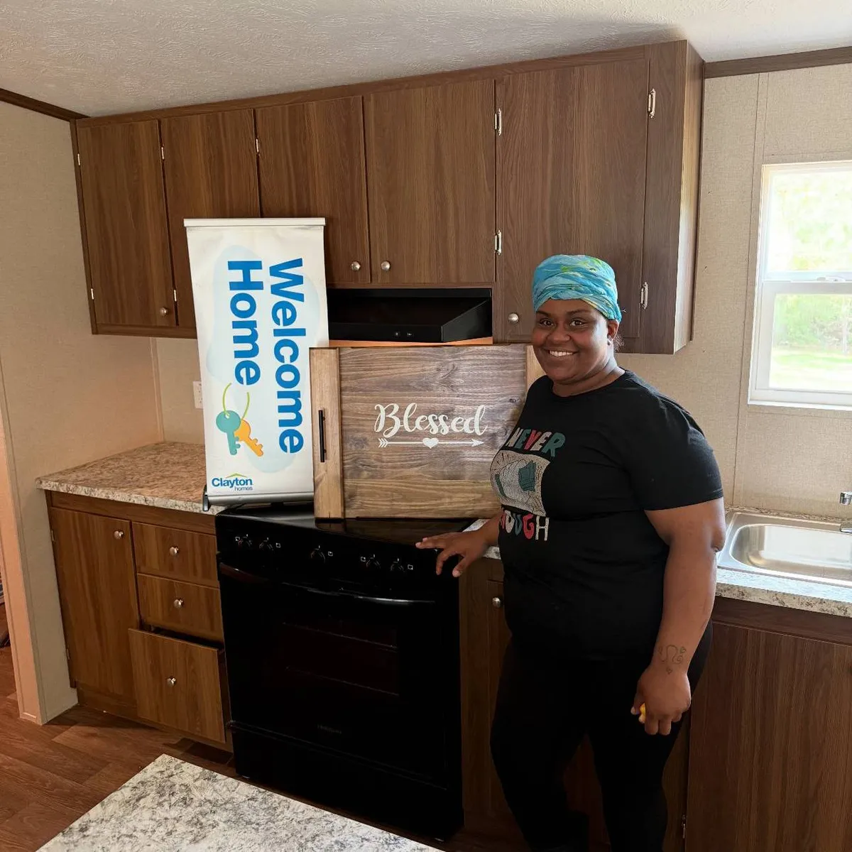 LYNNAE J. welcome home image