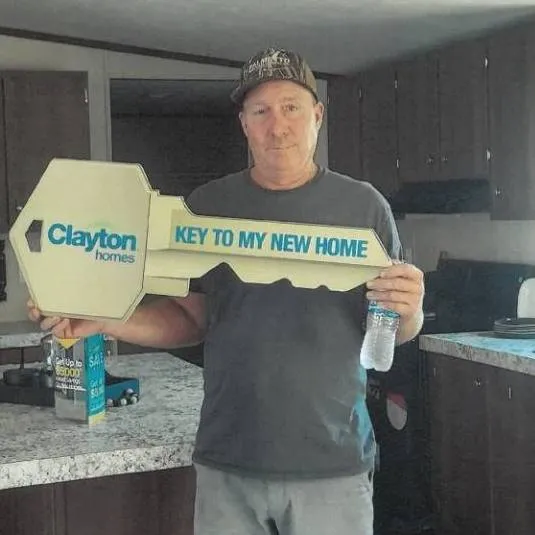 CHRISTOPHER W. welcome home image