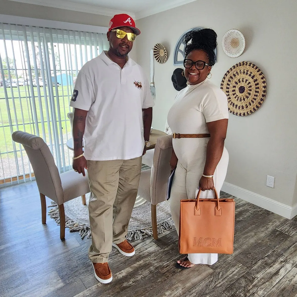 ELECIA S. welcome home image