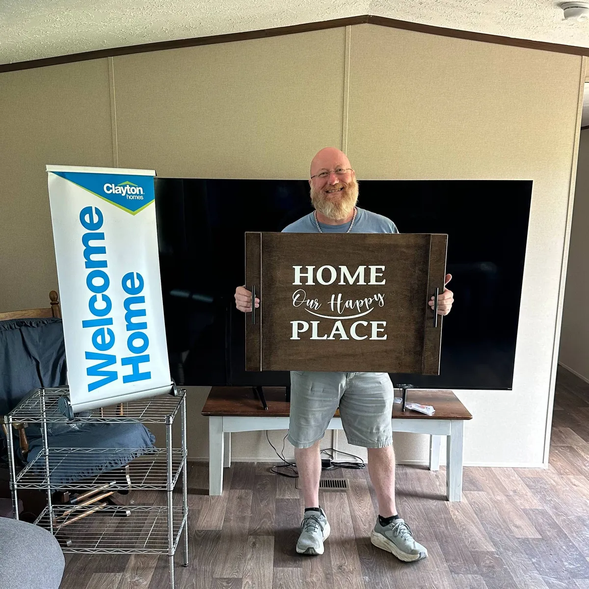 LARRY N. welcome home image