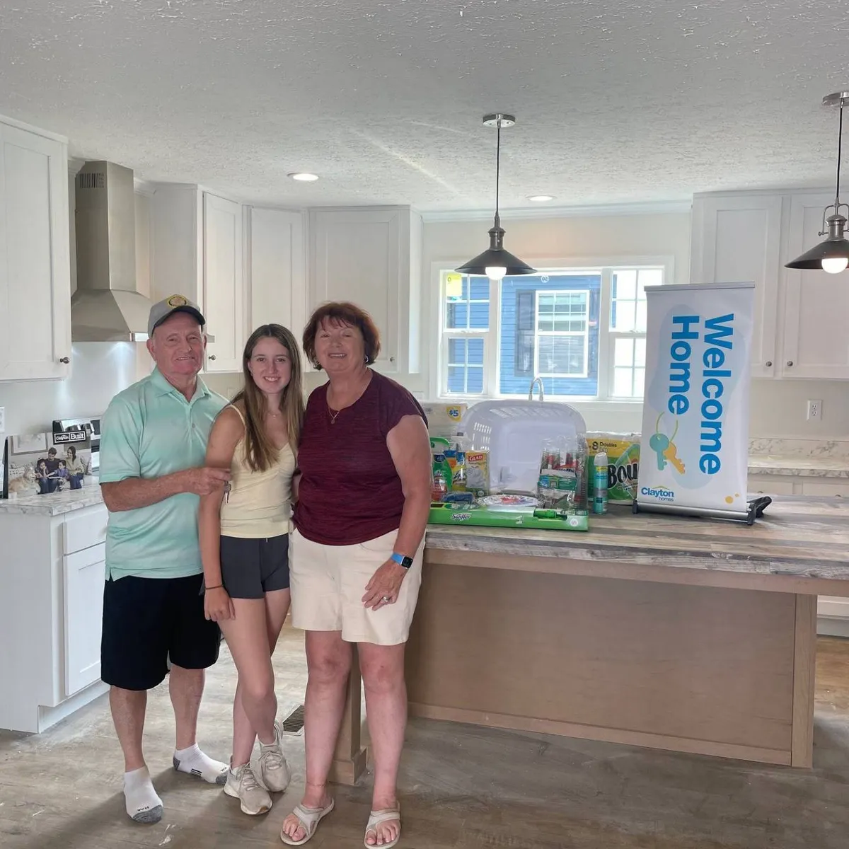 LYNN S. welcome home image
