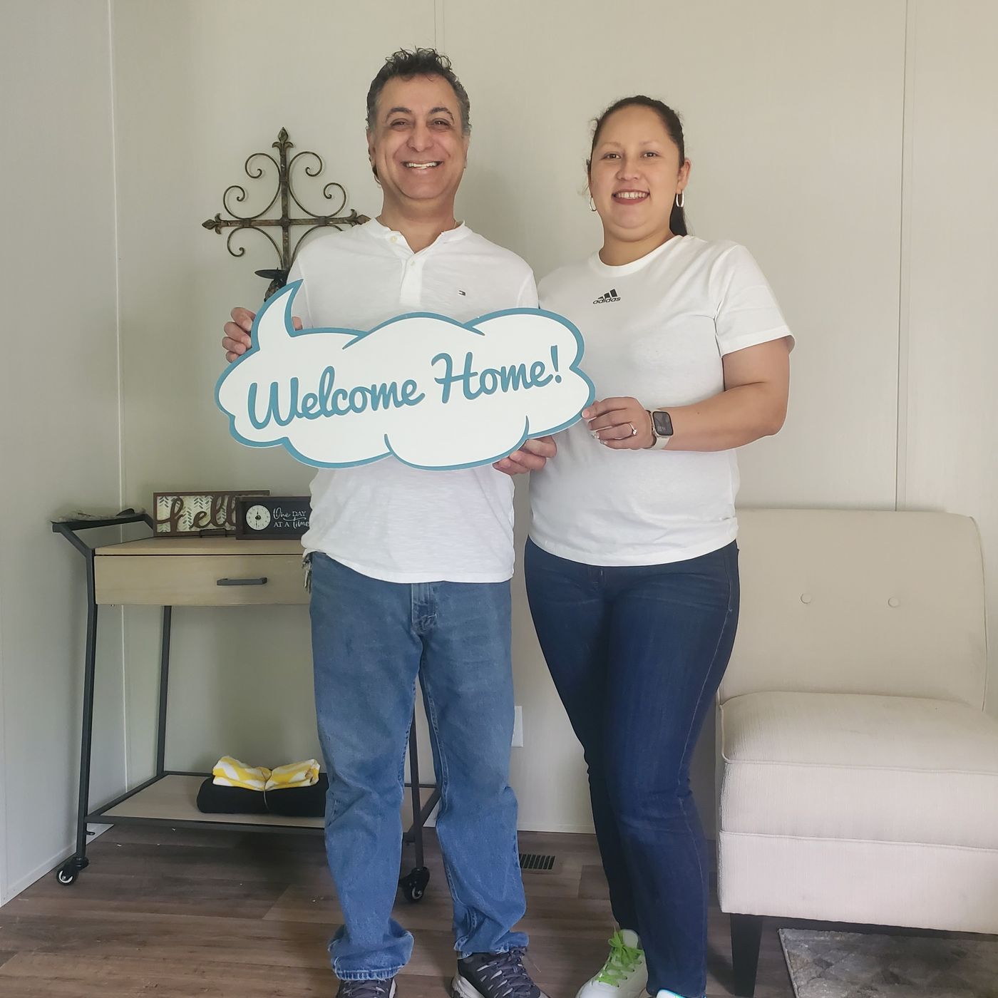 GUSTAVO R. welcome home image