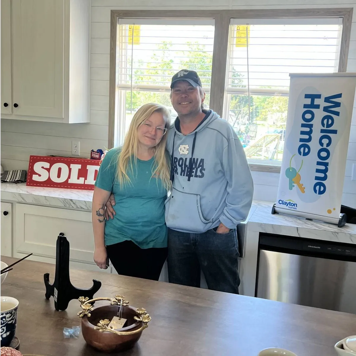 MELISSA E. welcome home image
