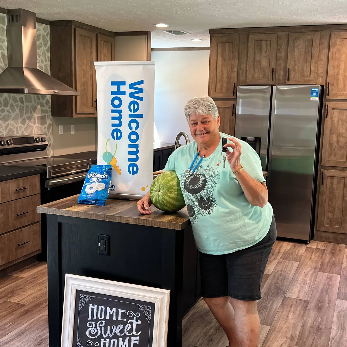 Vivian R. welcome home image
