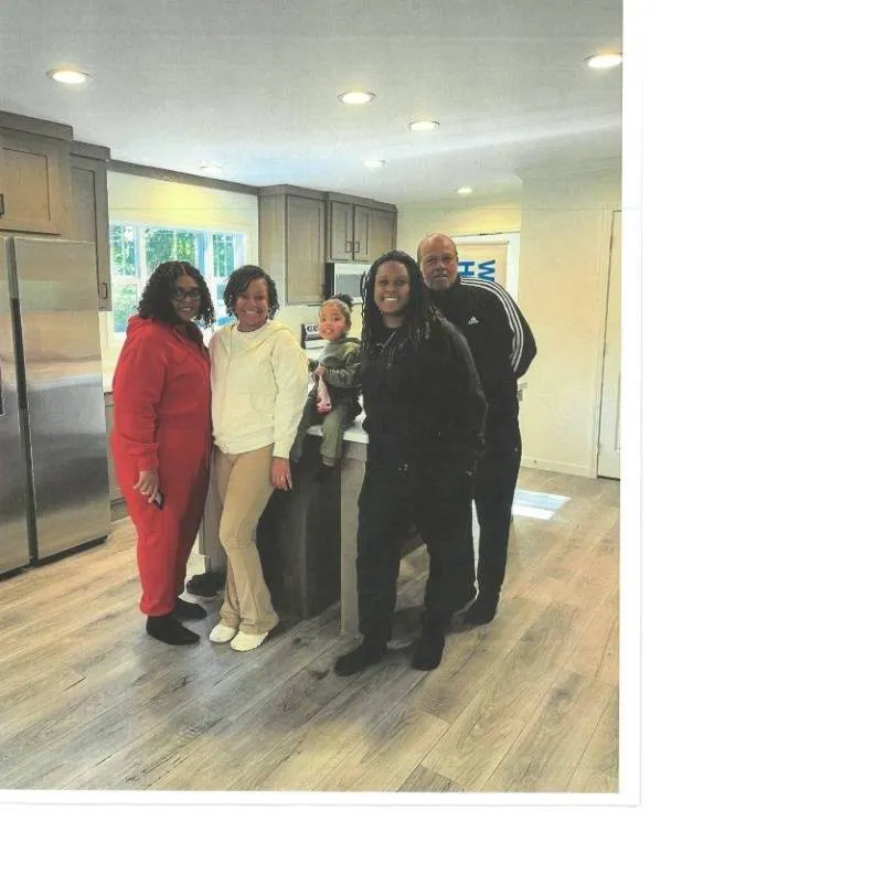 L W. welcome home image