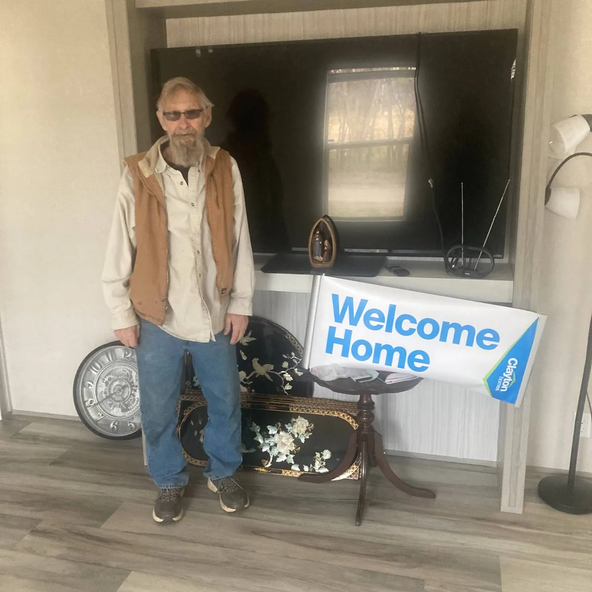 Clarence H. welcome home image