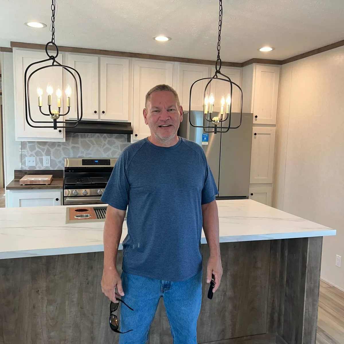 MATTHEW H. welcome home image