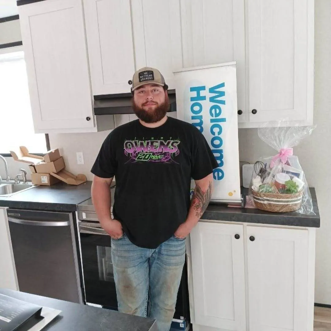 CHLOE N. welcome home image