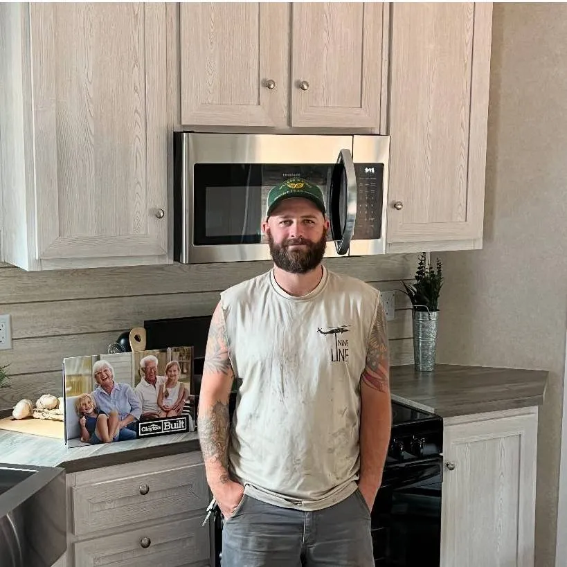 WILLIAM L. welcome home image