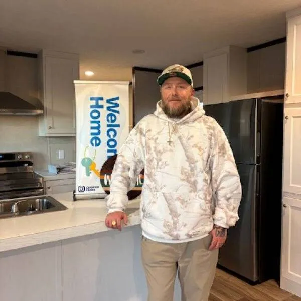 KIMBERLY Y. welcome home image