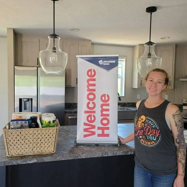 DUSTIN R. welcome home image