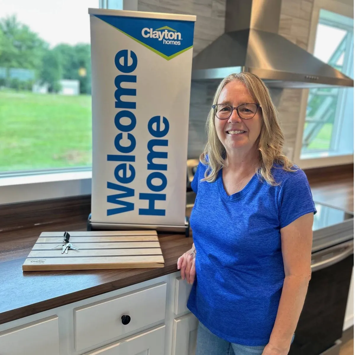 SANDRA D. welcome home image
