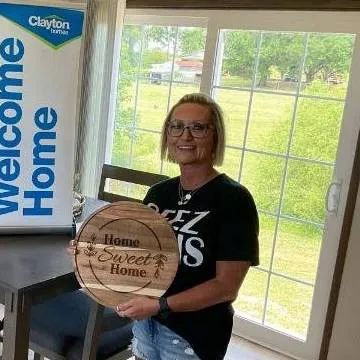 SHELLY E. welcome home image