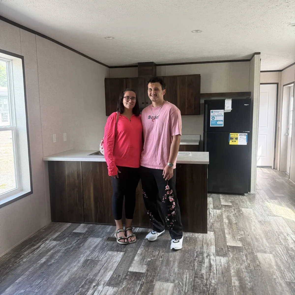 DIANA CHRIS D. welcome home image