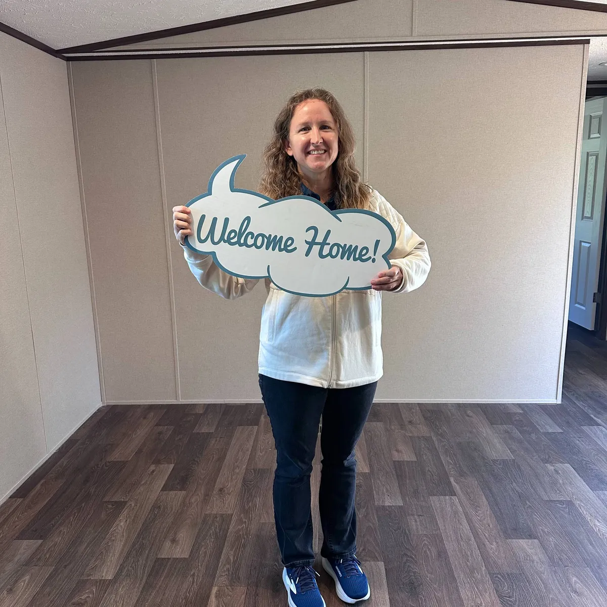 AMANDA R. welcome home image