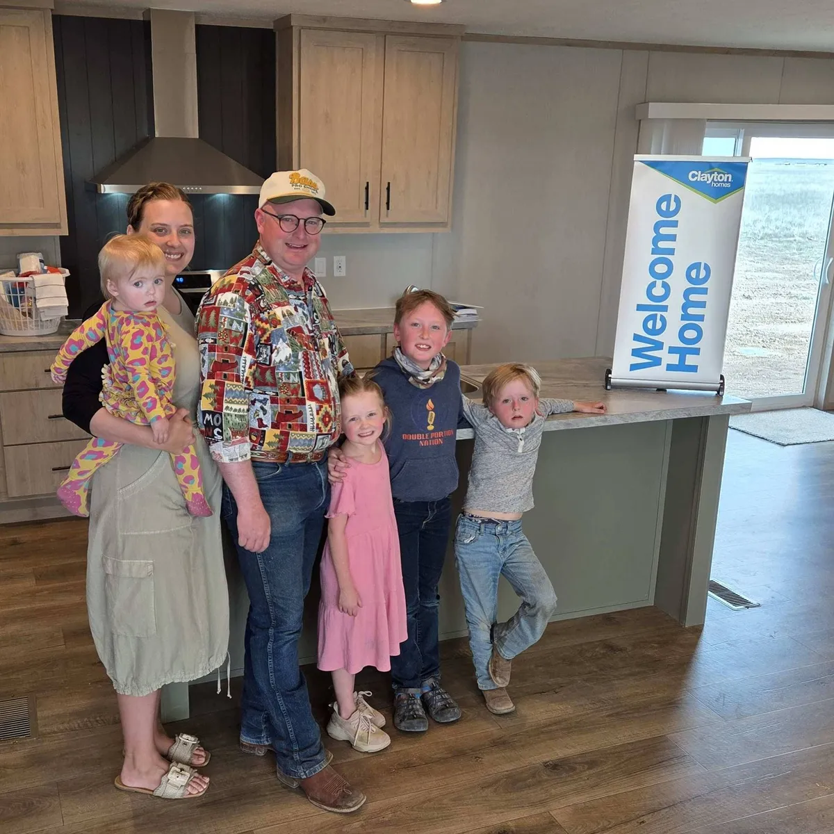 JEFFREY E. welcome home image
