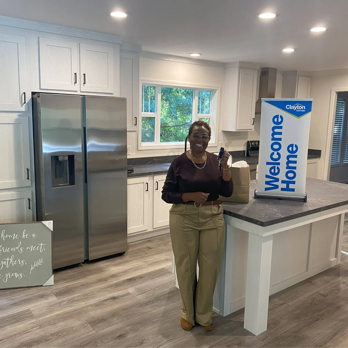 MELISSA L. welcome home image