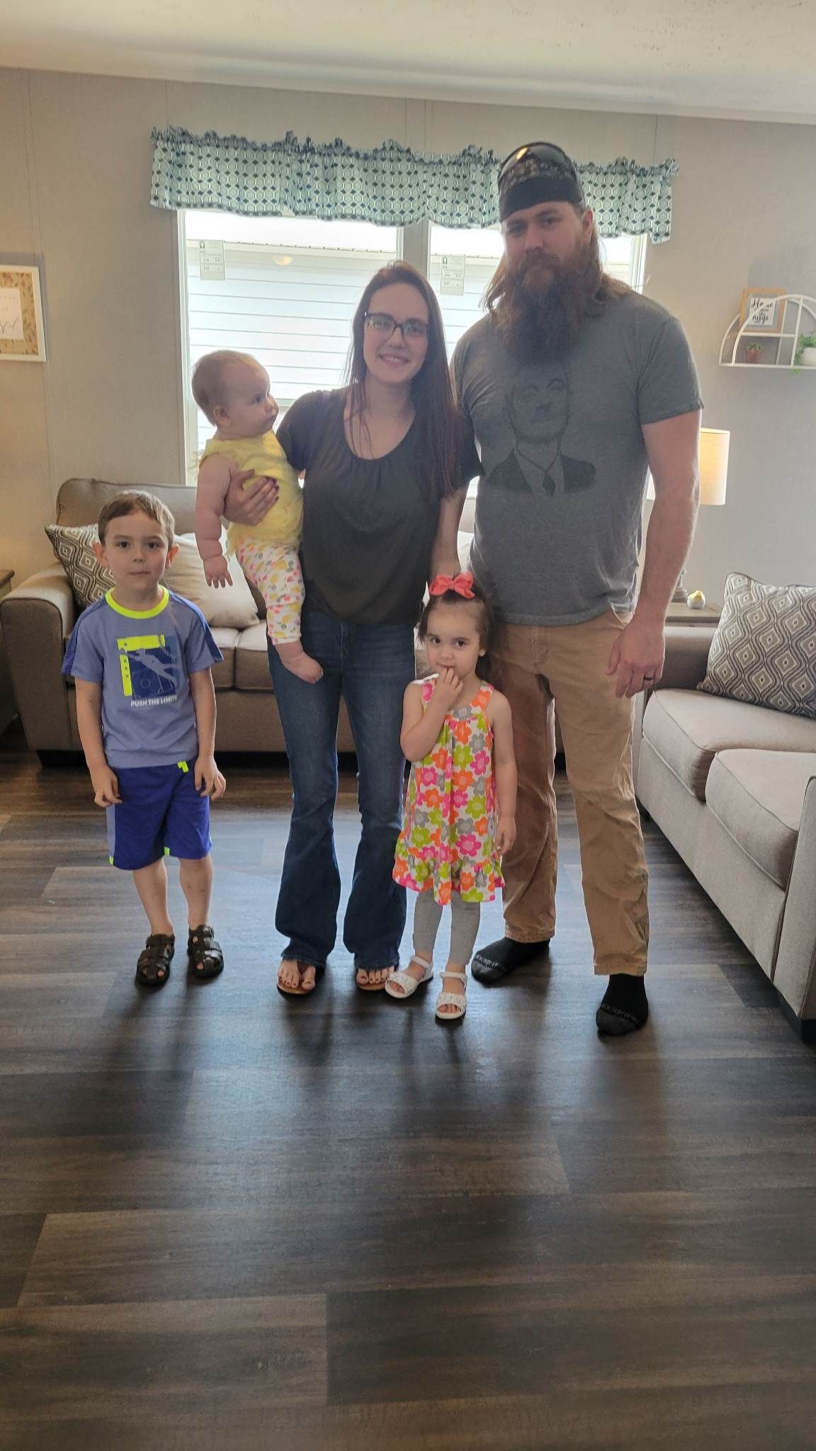 Home Oakwood Homes of Nitro