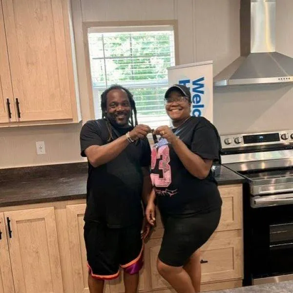 DECARLOS M. welcome home image