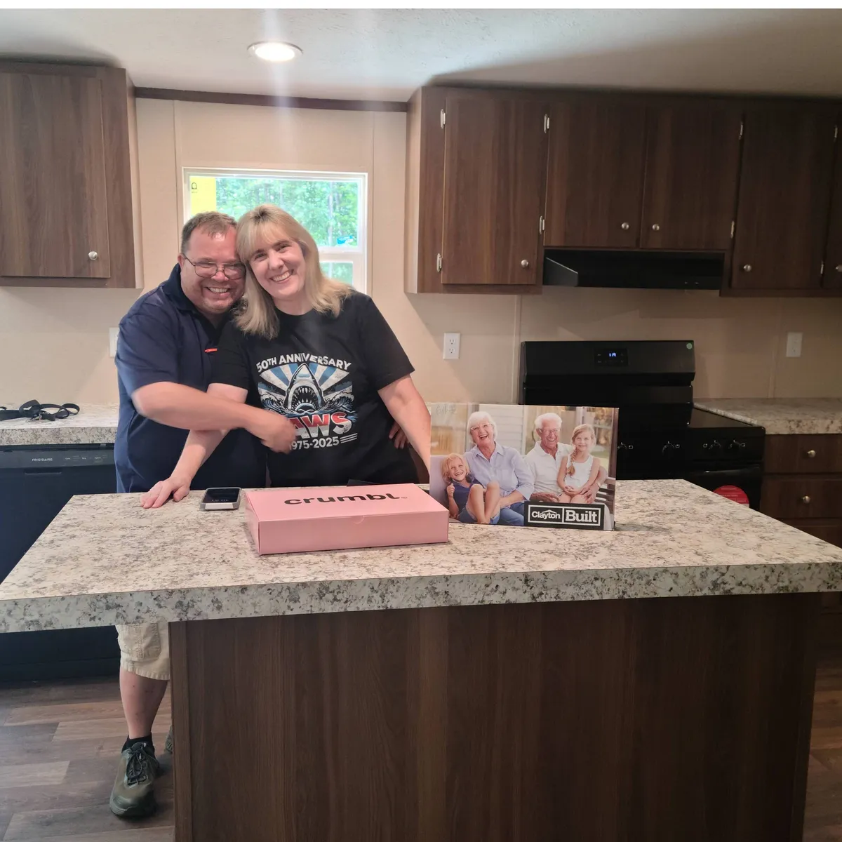 ROBERT G. welcome home image