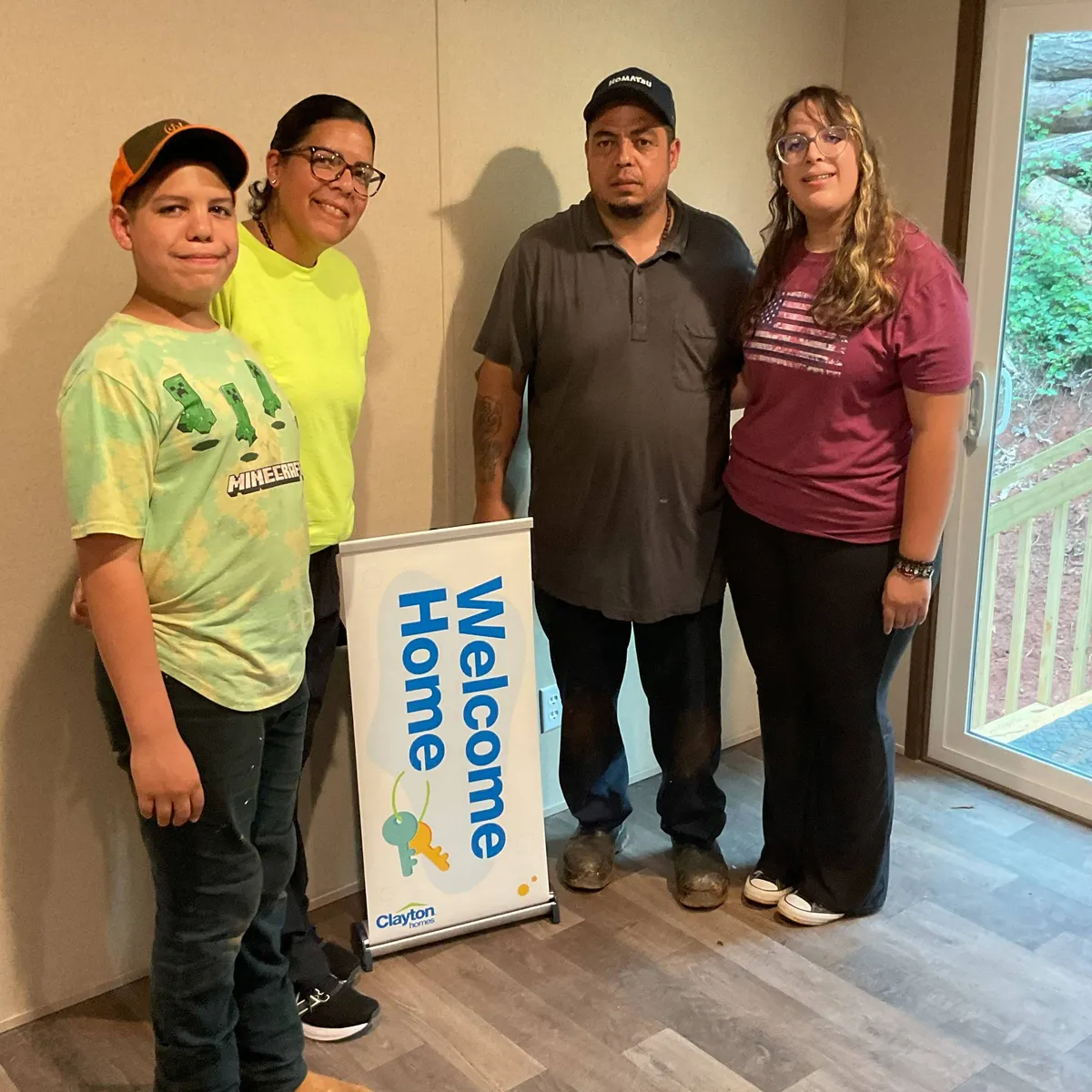 MARIANO R. welcome home image