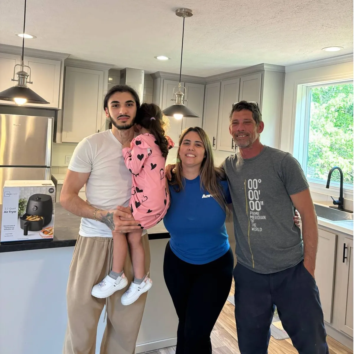LAURA R. welcome home image