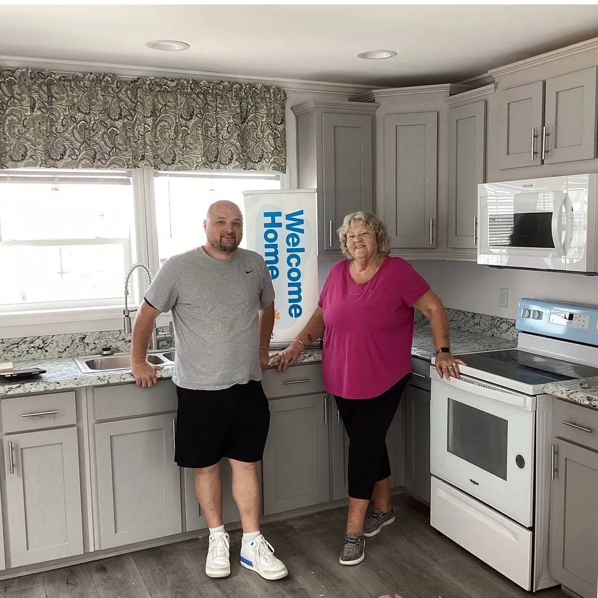 CINDY DIANE F. welcome home image