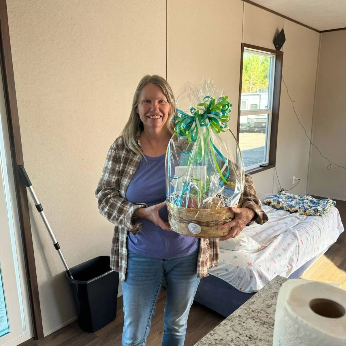 MITZI W. welcome home image