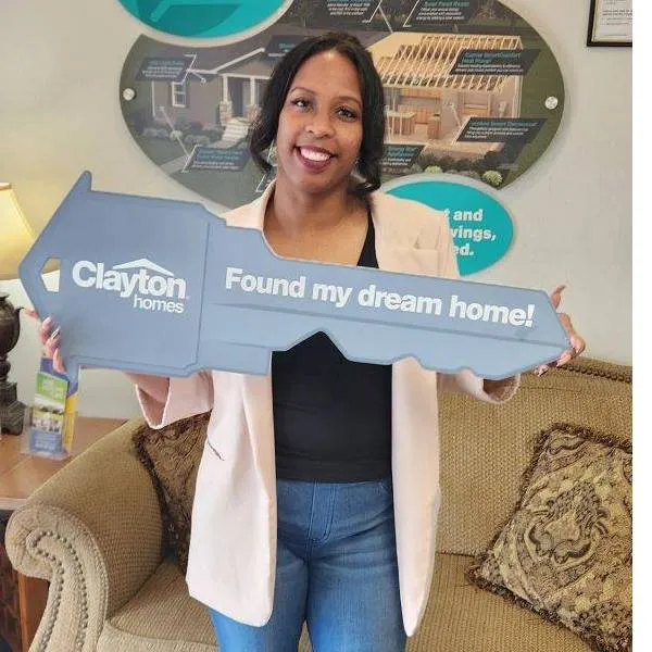 BRITTNEY G. welcome home image