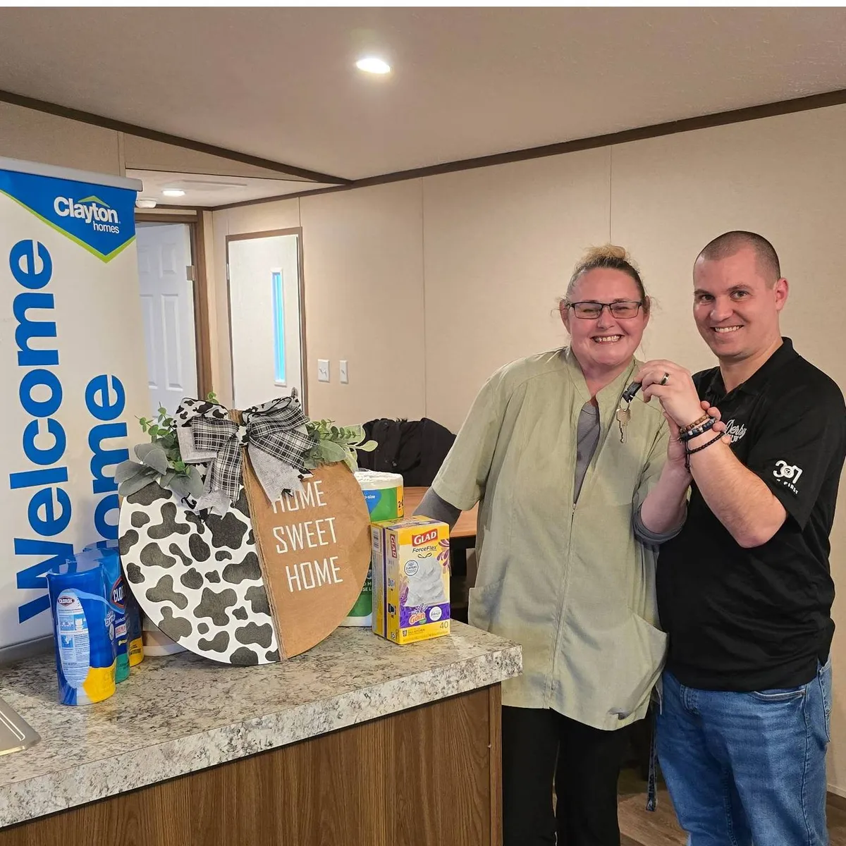 LUCIDYA E. welcome home image